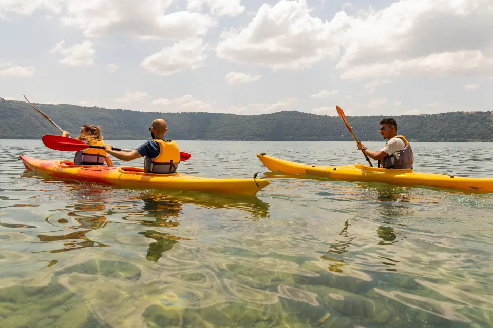 Tour en kayak por el lago Albano