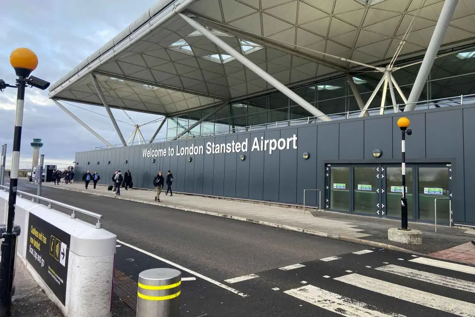 Aeropuerto de Stansted al Aeropuerto de Heathrow - Traslado privado