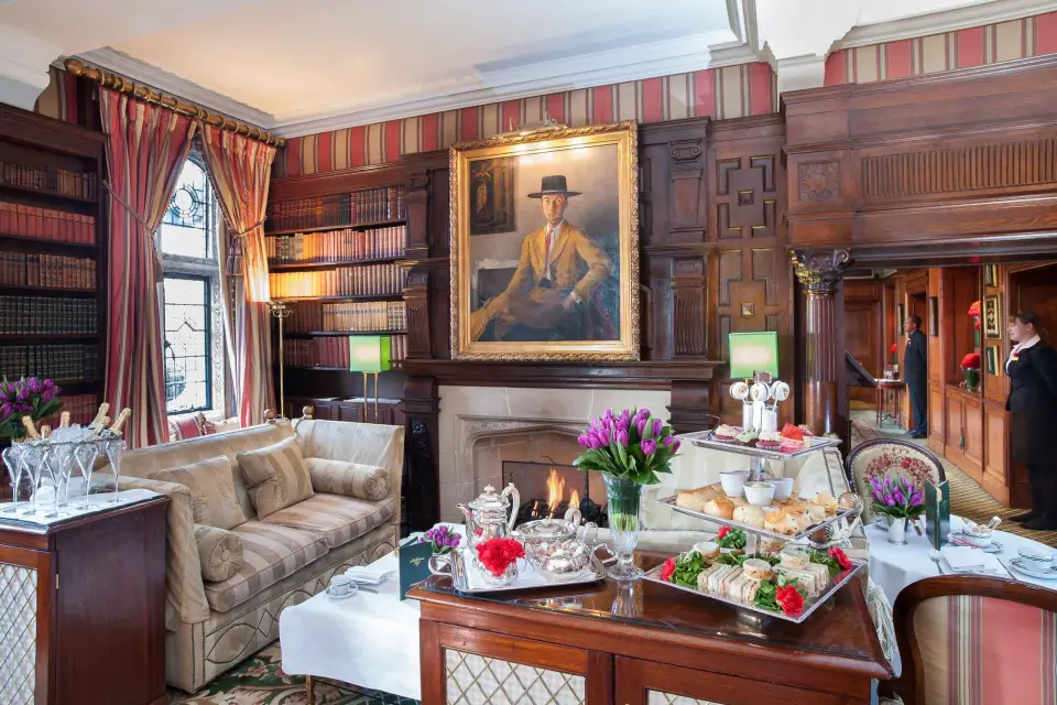 Londres: Afternoon Tea en The Milestone con opción de champán
