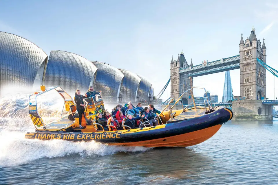 Londres: Excursión de 40 minutos en lancha rápida por la Torre RIB Blast