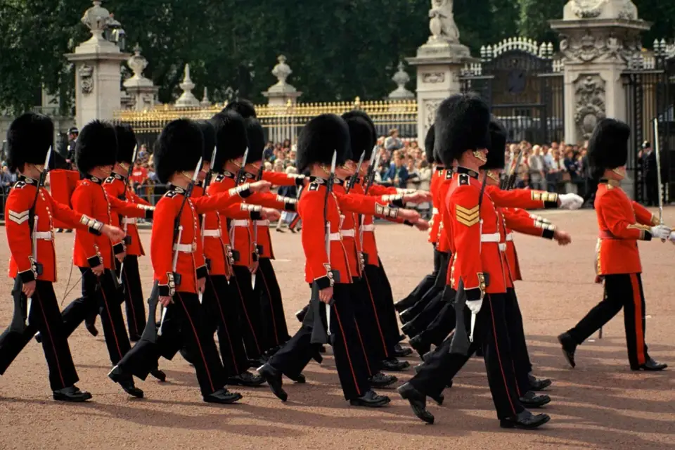Londres: Experiencia en el Palacio de Buckingham y el Cambio de Guardia