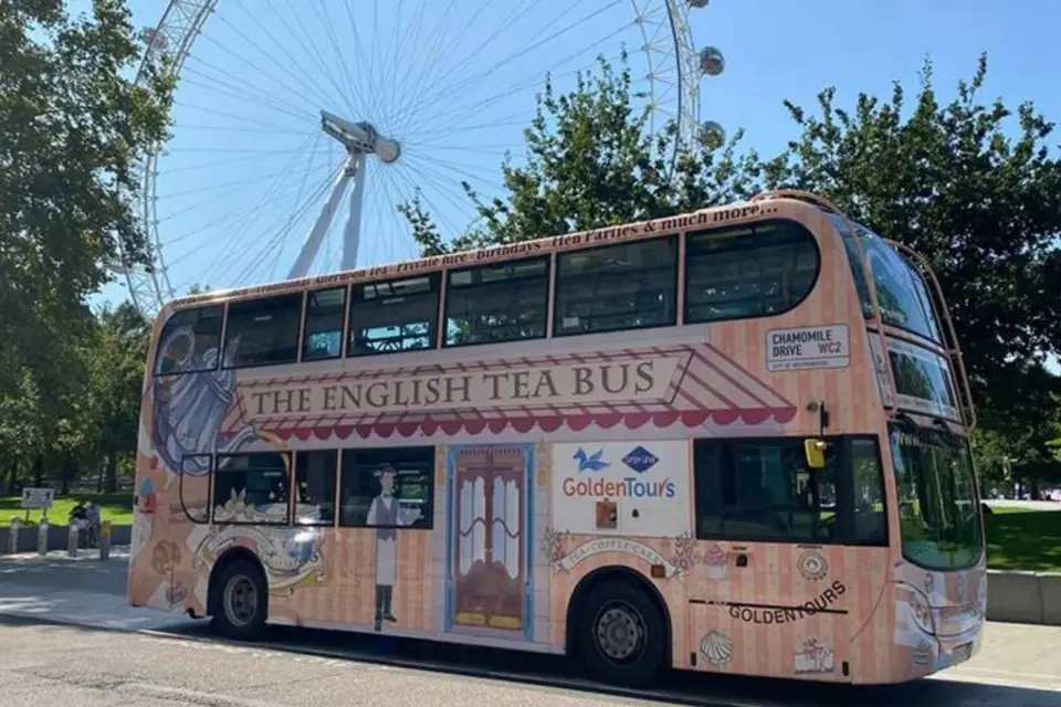 Indian High Chai Tour panorámico en autobús por Londres