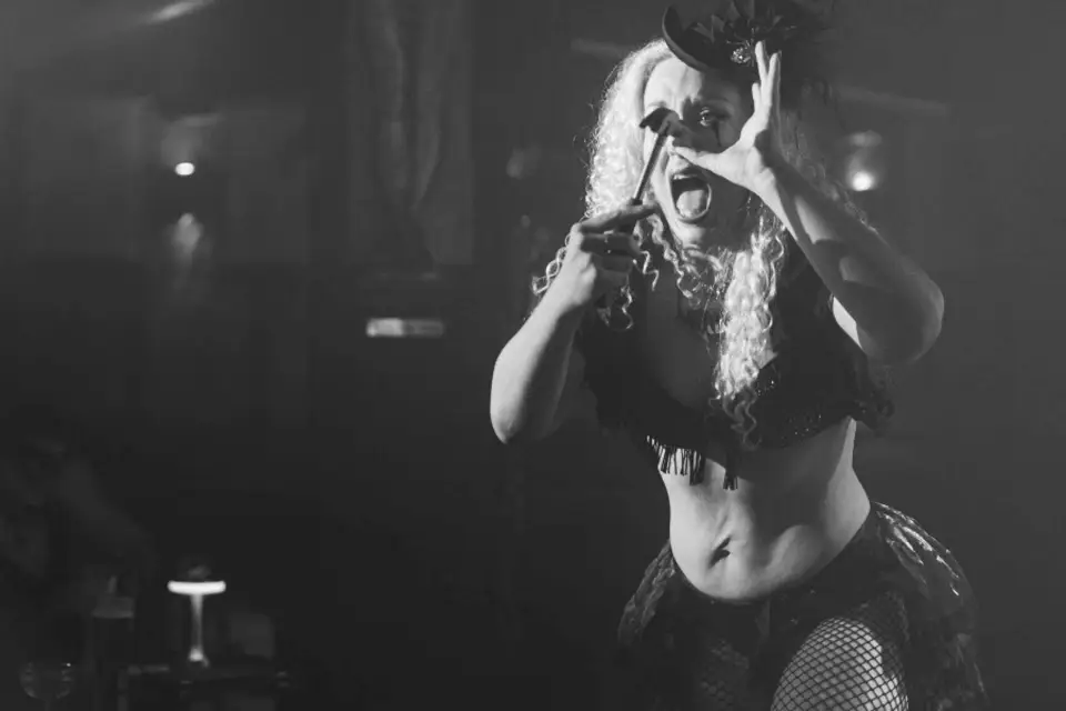 Una Noche Terrorífica en el Soho Cabaret de Halloween