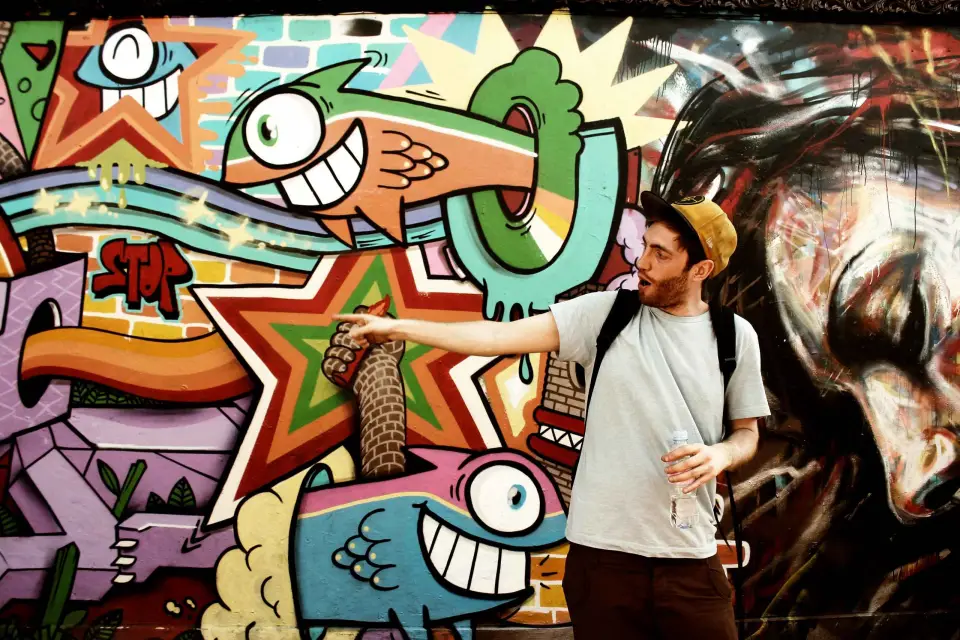 El original recorrido por el arte callejero de Londres (en francés)