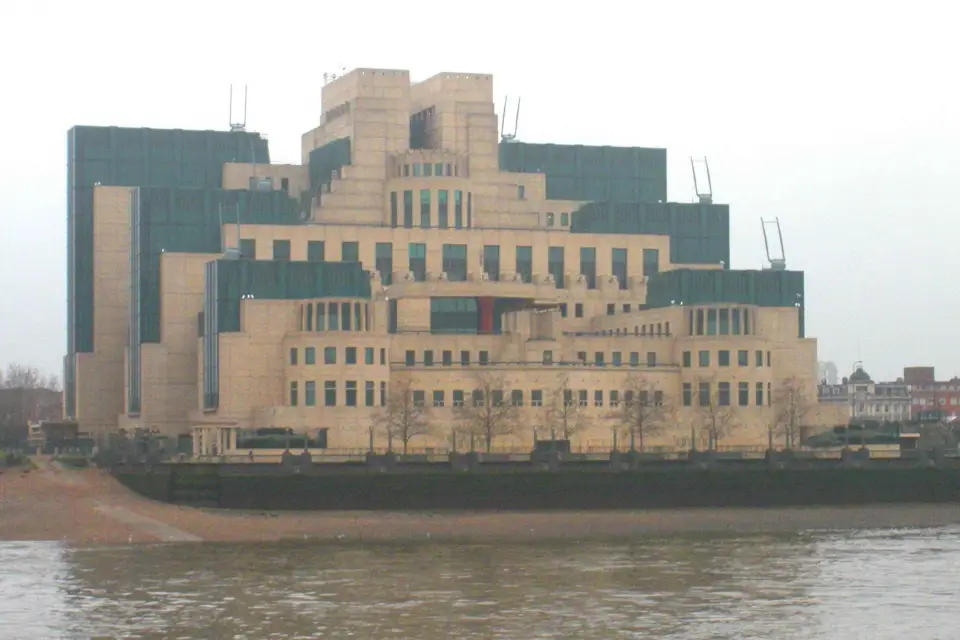 Londres: Recorrido por los lugares de rodaje de James Bond en Taxi Negro