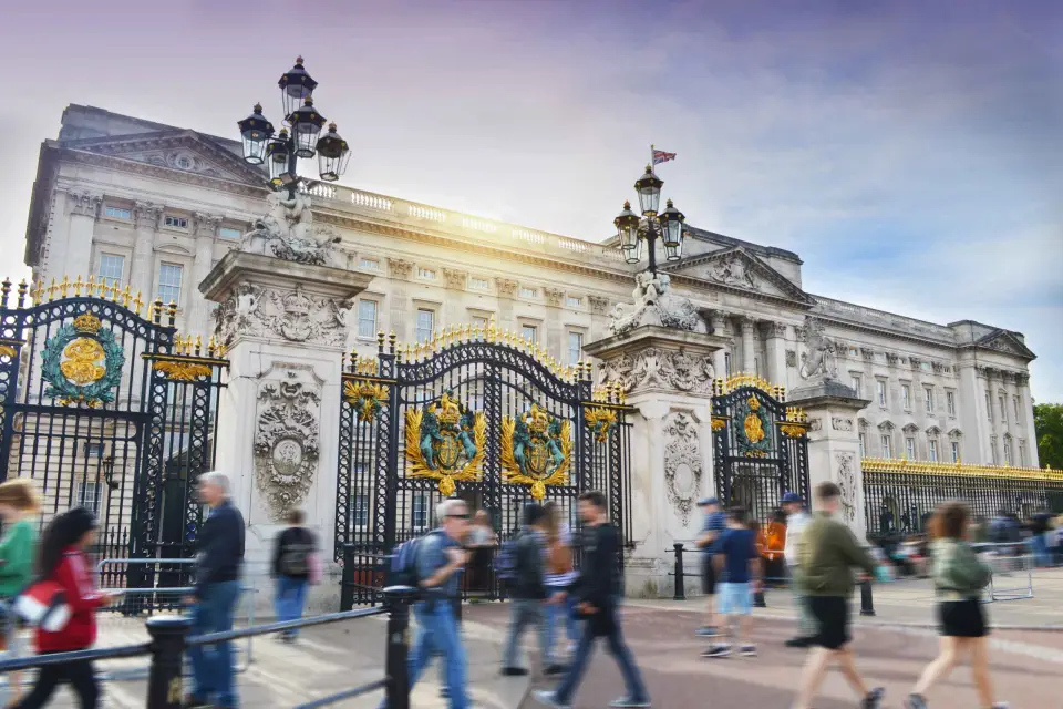 Londres: ticket de entrada al Palacio de Buckingham y tour a pie real
