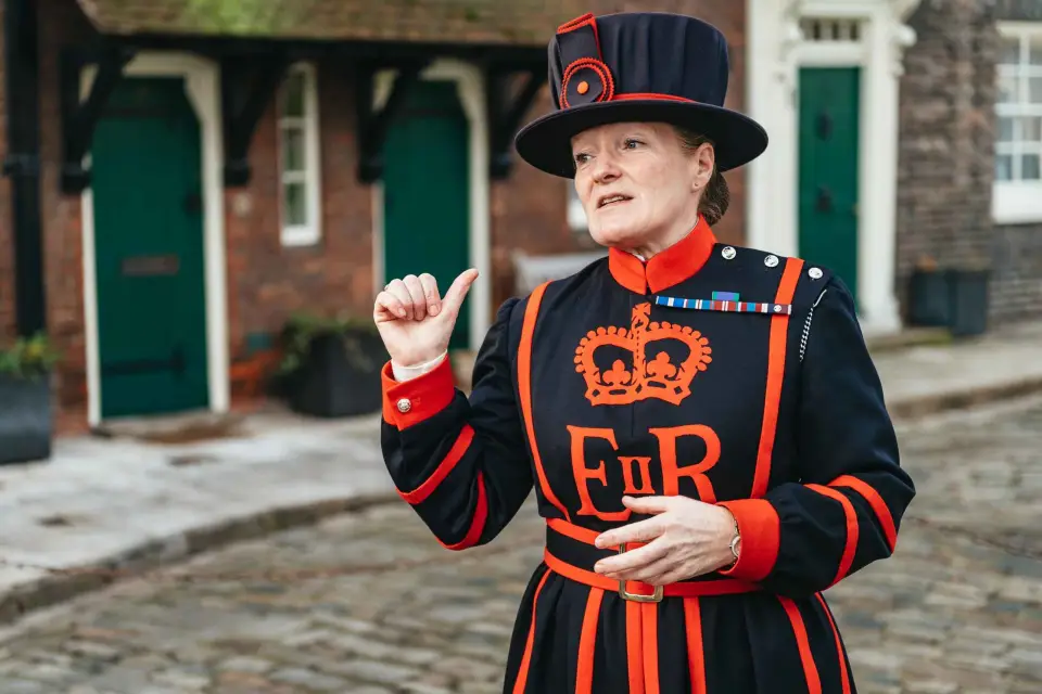 Londres: tour de acceso anticipado a la Torre de Londres con beefeater