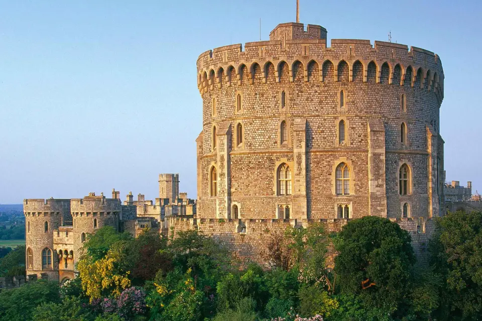 Desde Londres: Tour guiado al Castillo de Windsor y Té por la Tarde