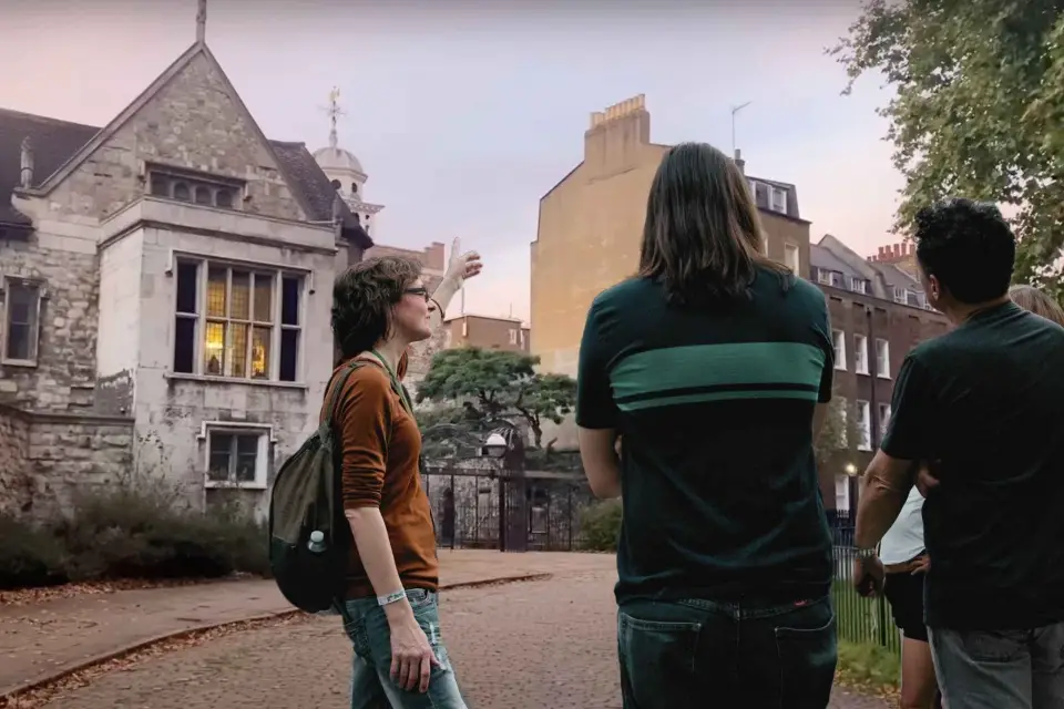 Tour a pie nocturno por los fantasmas y el espantoso pasado de Londres
