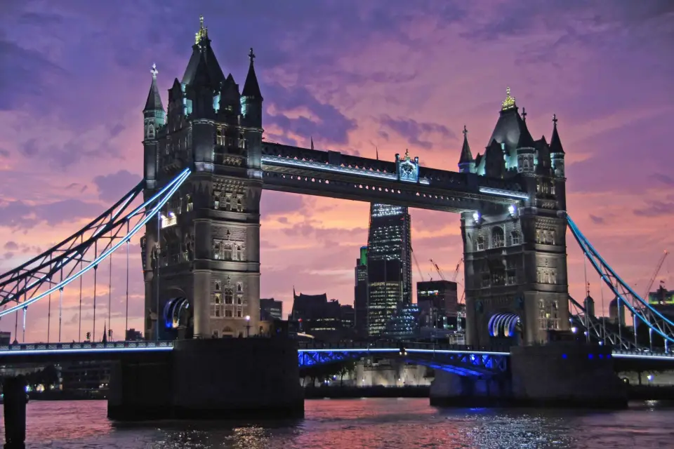 Tour privado de bienvenida a Londres con un guía local