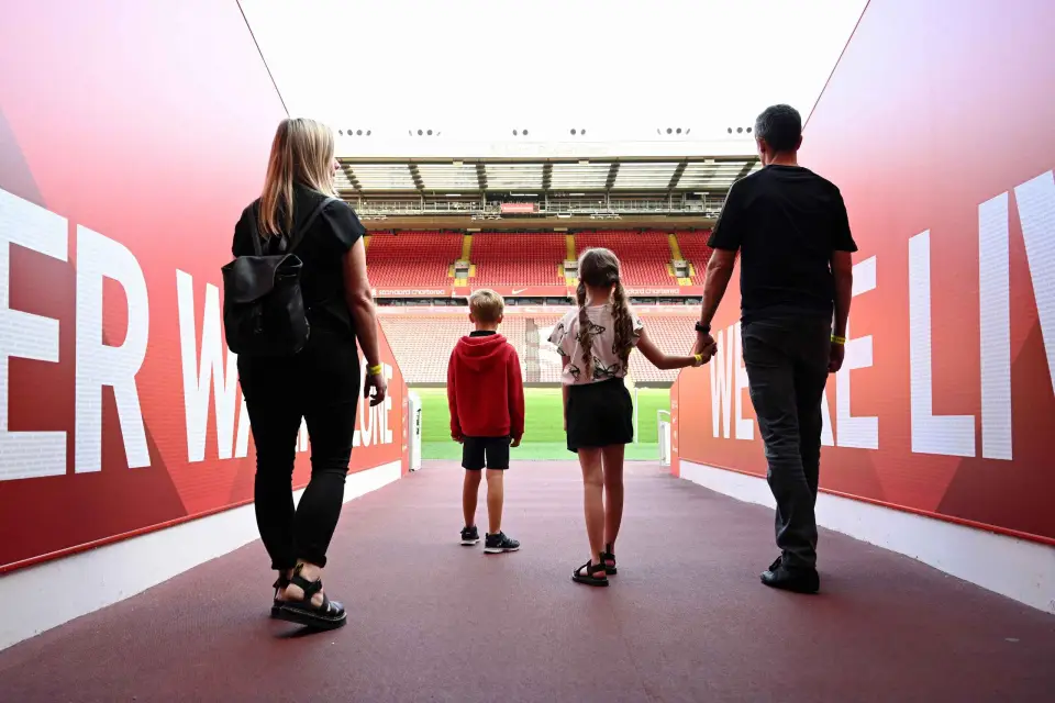Londres - Visita de un día en tren al estadio y museo del Liverpool FC Anfield