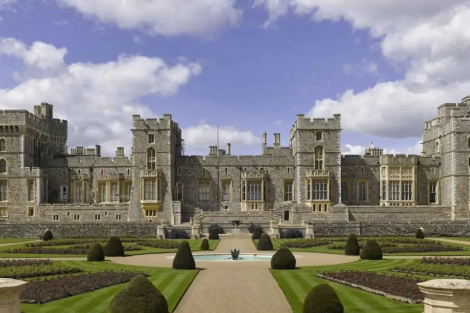 Da Londra: tour guidato di un'intera giornata al Castello di Windsor in treno