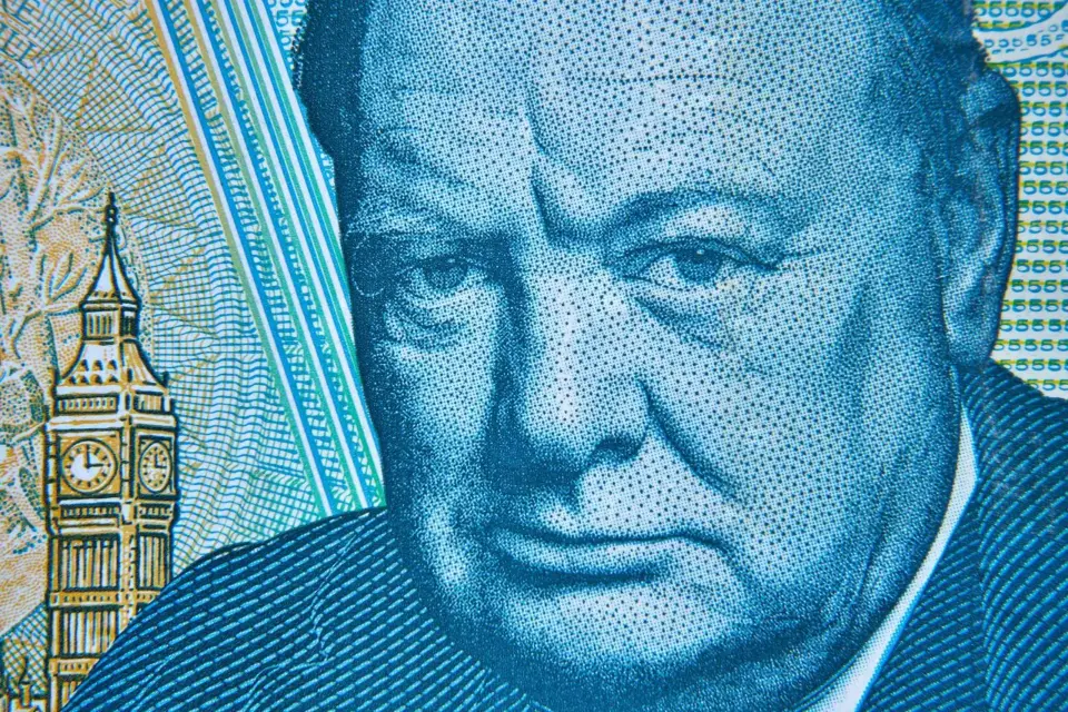 Visita rápida a las Salas de Guerra Churchill con servicio de recogida en Londres