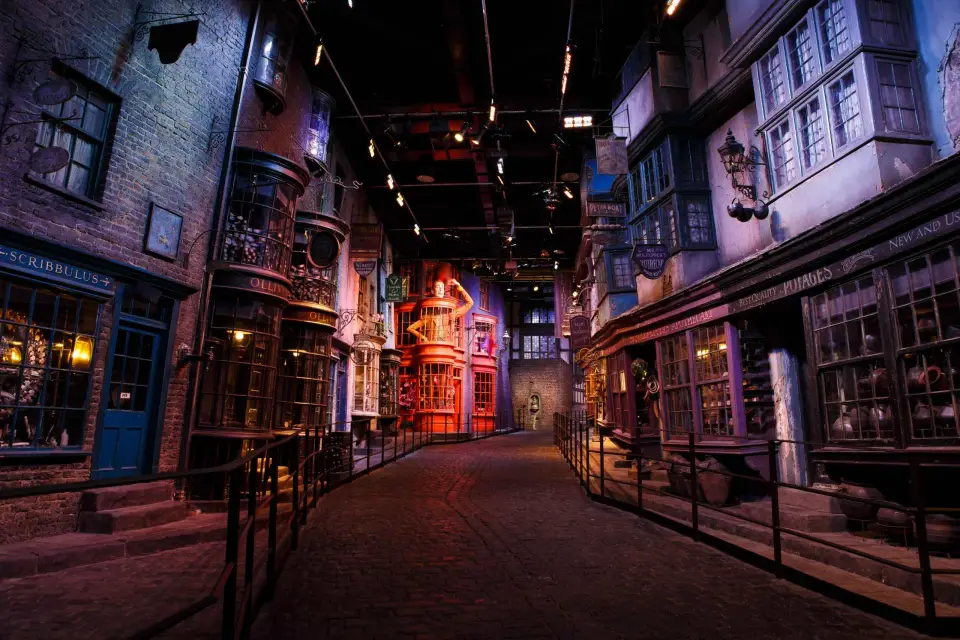 Londres: Warner Bros. Studio Tour y crucero por el Támesis