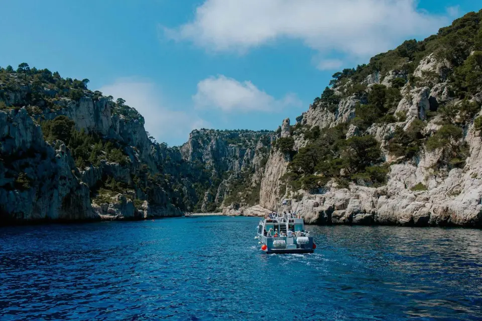 Aix: Safari en Marsella, Cassis y Paseo en Barco por las Calanques