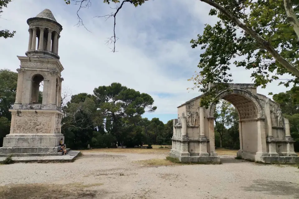 Baux y Saint Rémy de Provence: Historia Vino y Paisajes