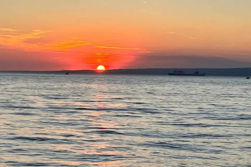 Marsella: Crucero en barco por el archipiélago de Frioul al atardecer