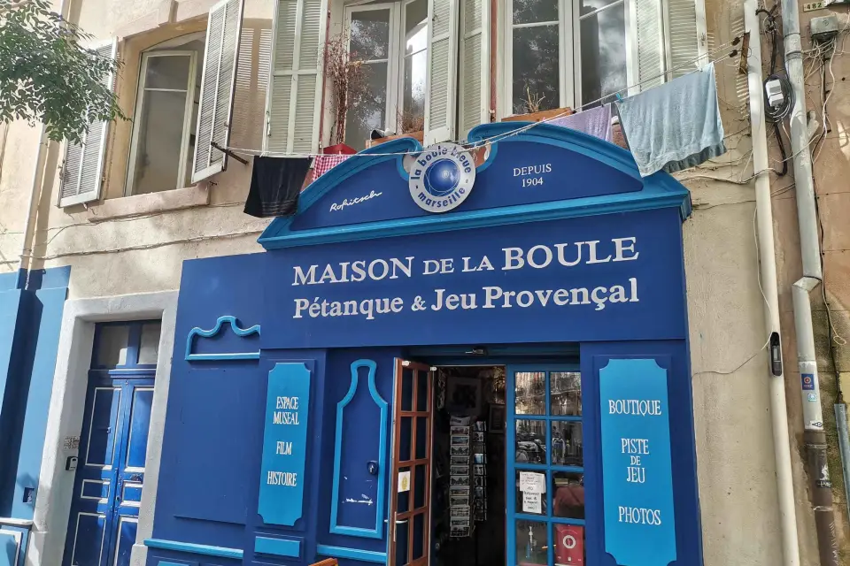 Marsella: Partida de petanca guiada con aperitivo local