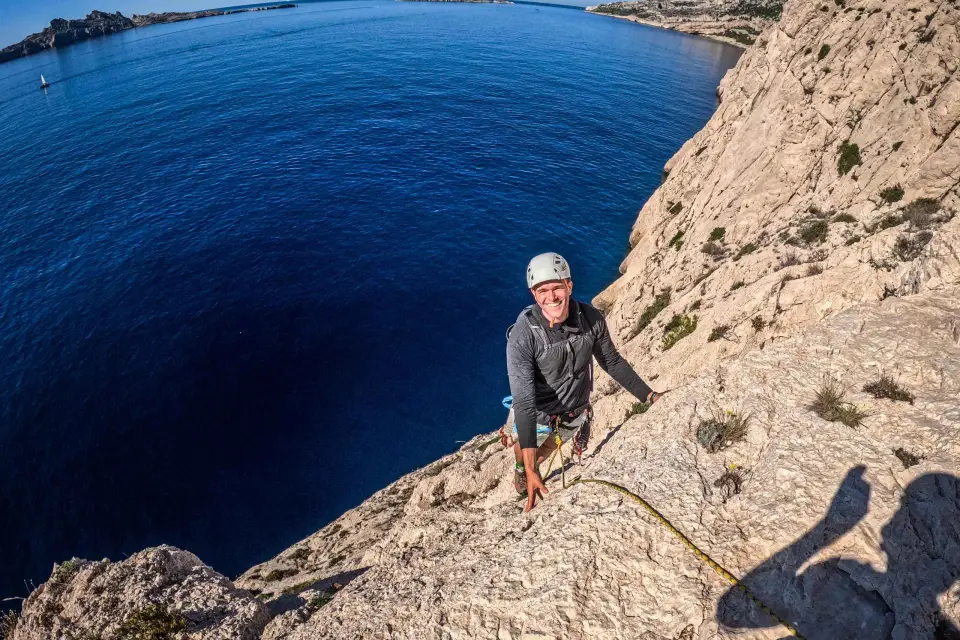 Sesión de Descubrimiento de la Escalada en las Calanques, cerca de Marsella