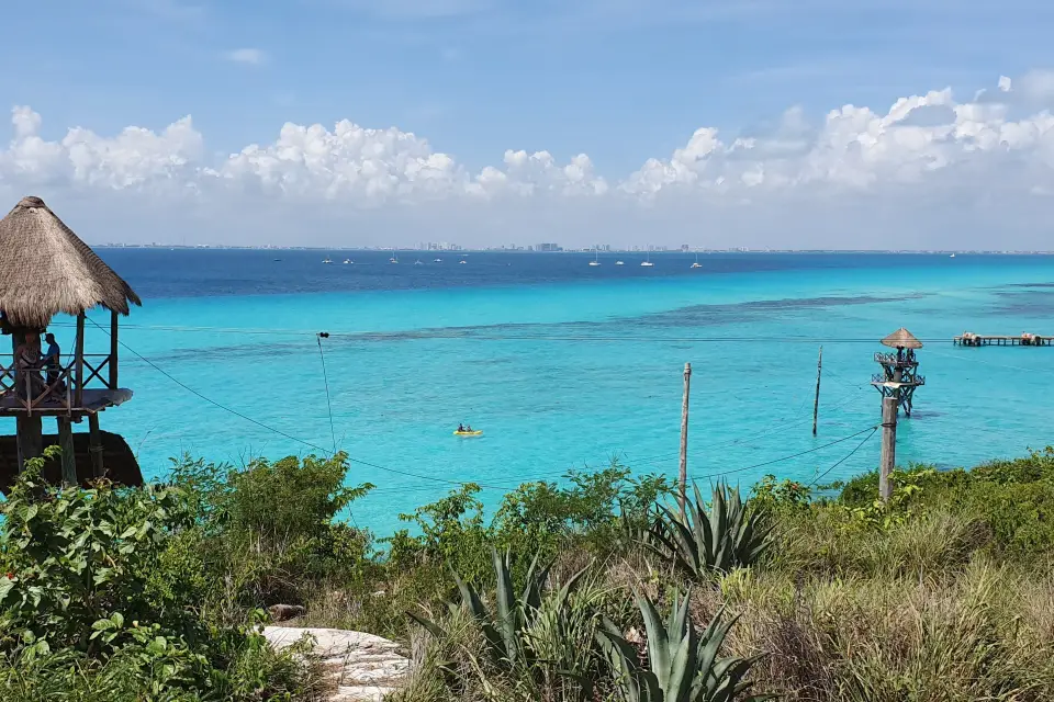 Excursión al Parque Garrafón de Isla Mujeres