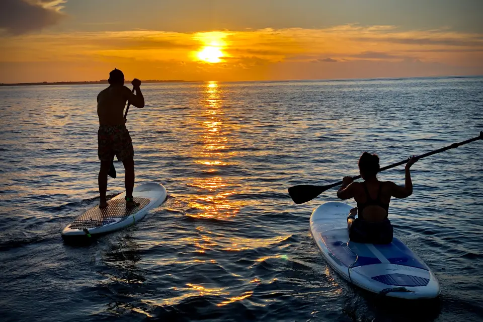Paddle surf en Cancún al amanecer