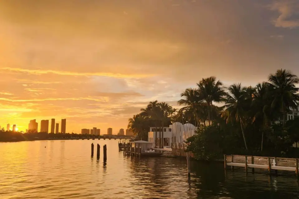Miami: Crucero por el Skyline de la Ciudad Mágica y las Casas de los Millonarios