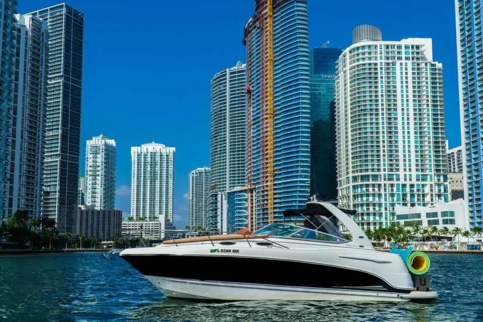 Miami: Crucero y Tour Privado en Barco con Capitán