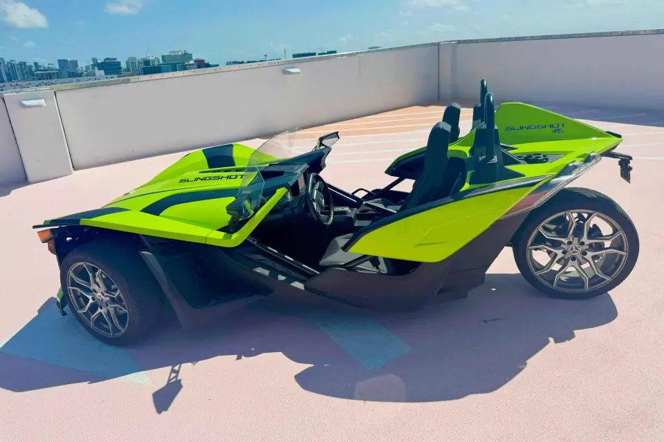 Disfruta de 3 HORAS DE ALQUILER DE SLINGSHOT
