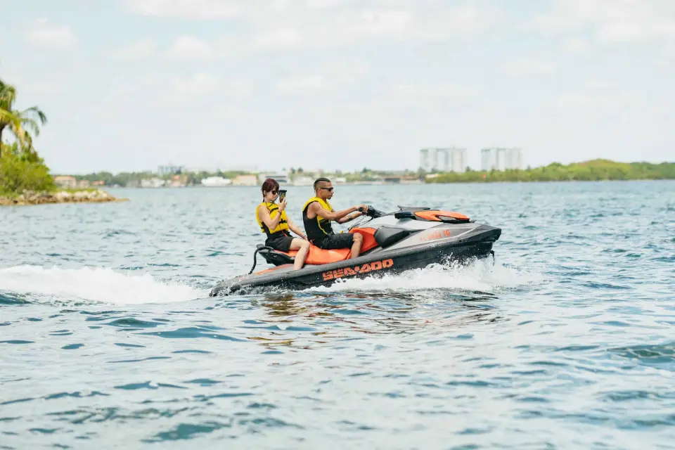 Miami: Moto acuática y paseo en barco por la bahía