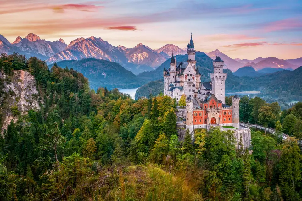 Múnich: Castillo de Neuschwanstein y Abadía de Ettal Tour privado