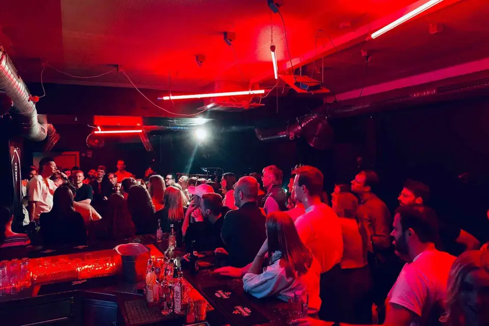 La comedia mata 100% Stand Up Comedy