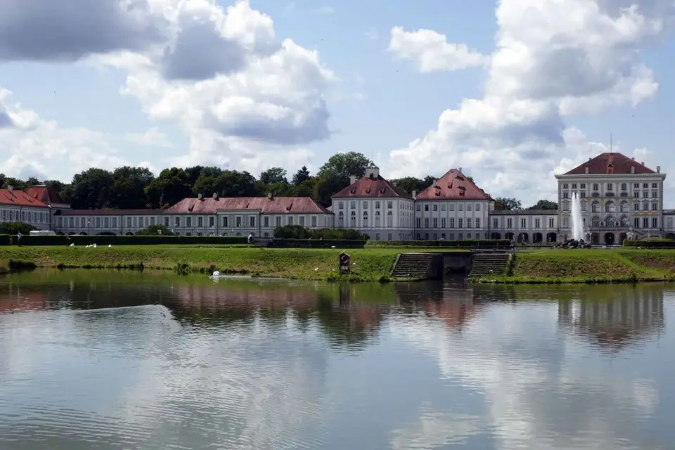 Múnich: Excursión a Nymphenburg con transporte público