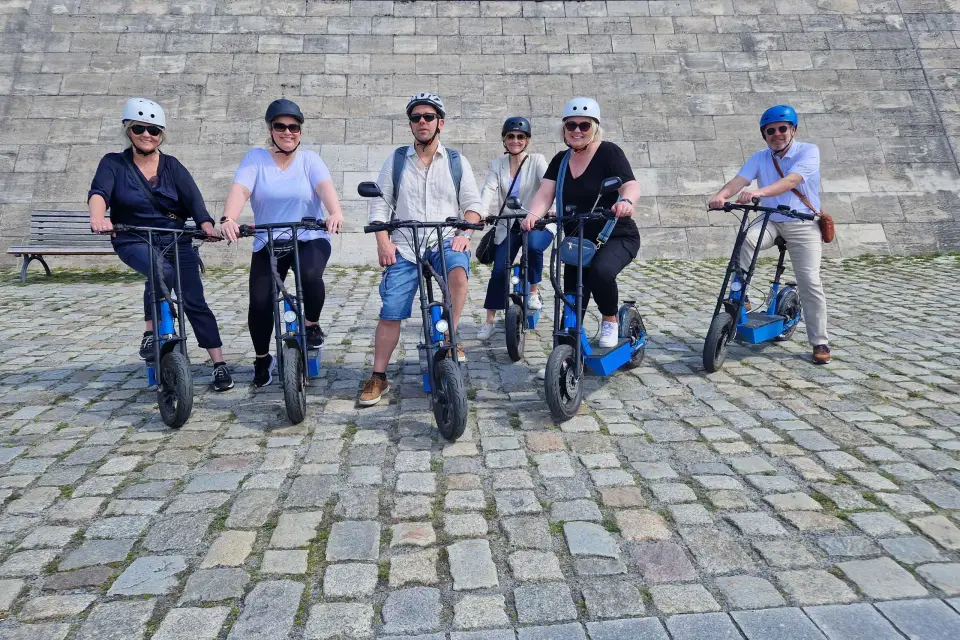 Múnich: Recorrido guiado en e-Scooter por los principales lugares de interés