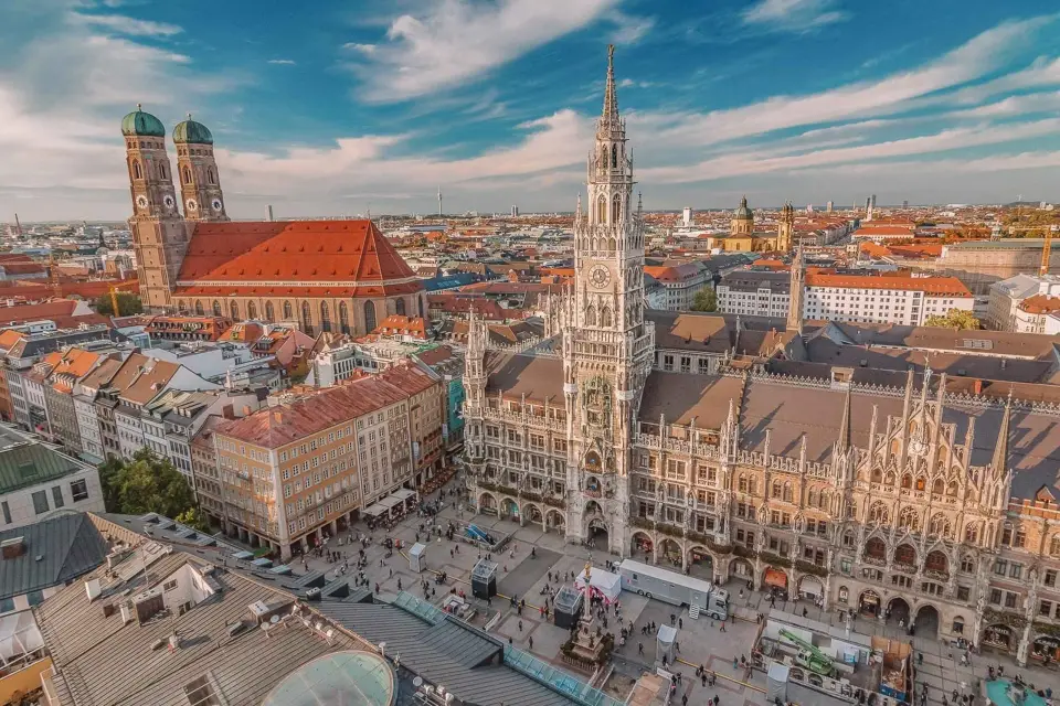 Tour Bayern Munich (Ciudad, Tierra, Bazar, Histórico, Sabor)