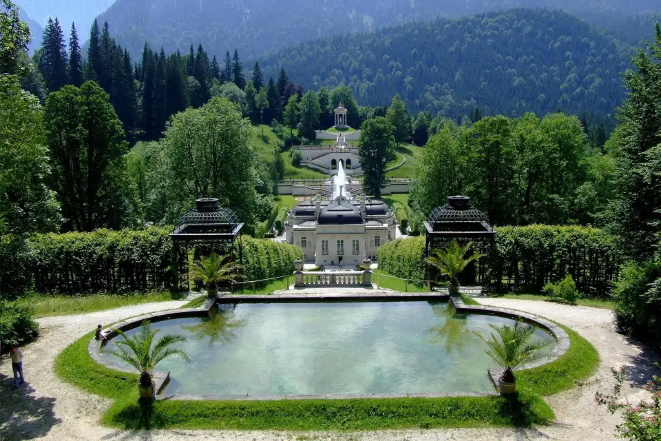 Tour de un día con conductor privado de Múnich a Linderhof
