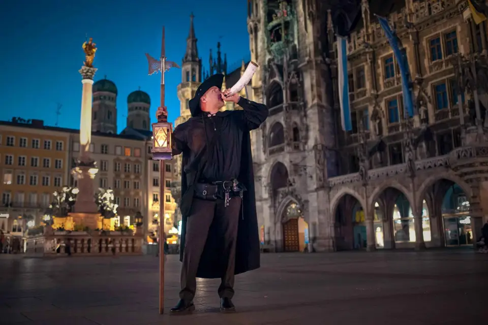 Múnich: Tour a pie del Vigilante Nocturno en inglés