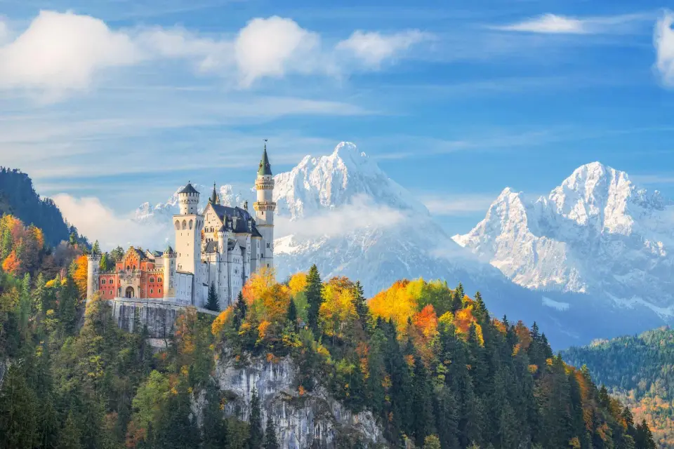 Desde Múnich: Viaje a Neuschwanstein y Linderhof en español