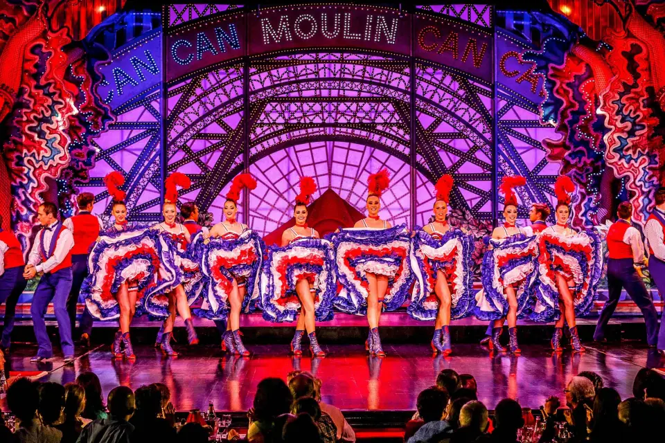 París: Cena espectáculo en el Moulin Rouge