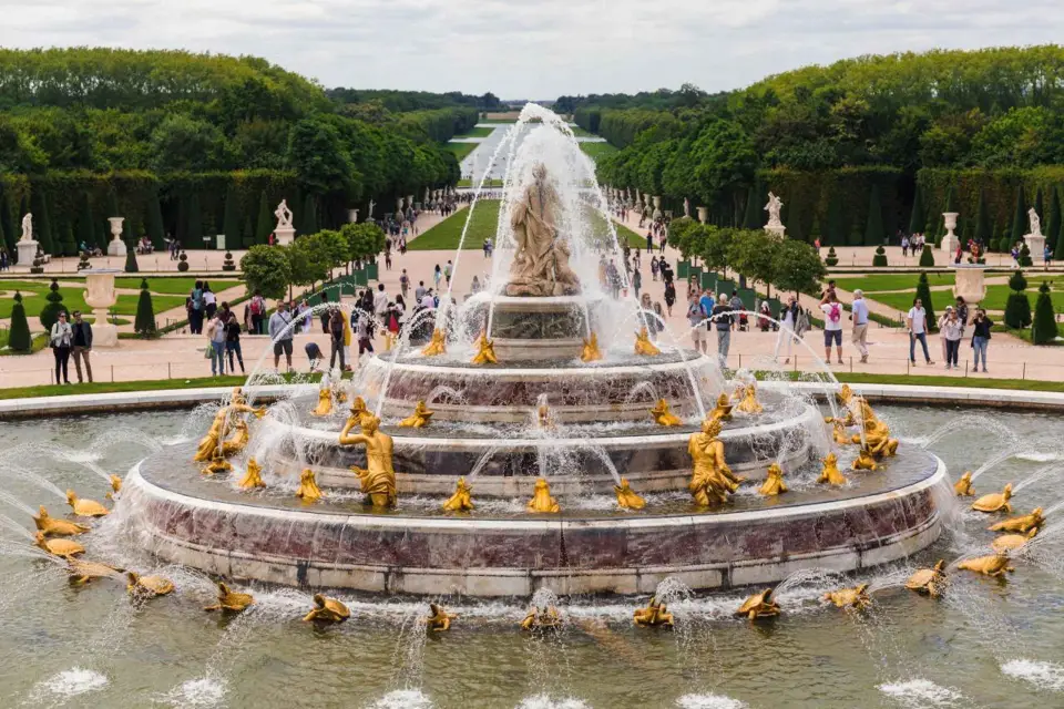 Desde París: Excursión de un día con guía al Palacio y Jardines de Versalles