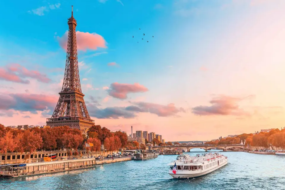 Desde Le Havre: Visita de lujo a París con crucero por el Sena