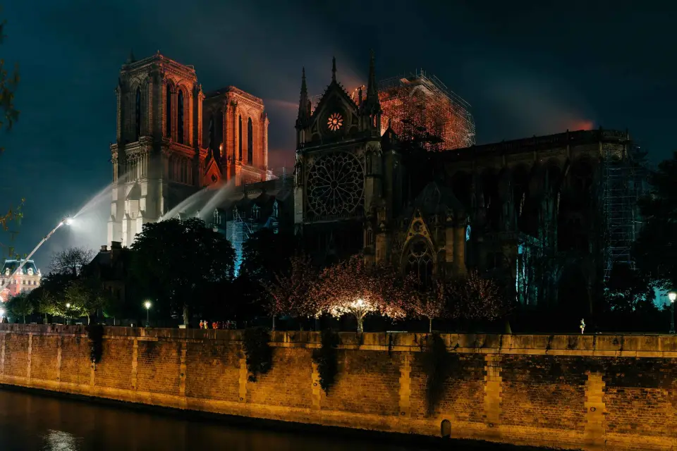 Notre-Dame de París : los misterios de la reconstrucción