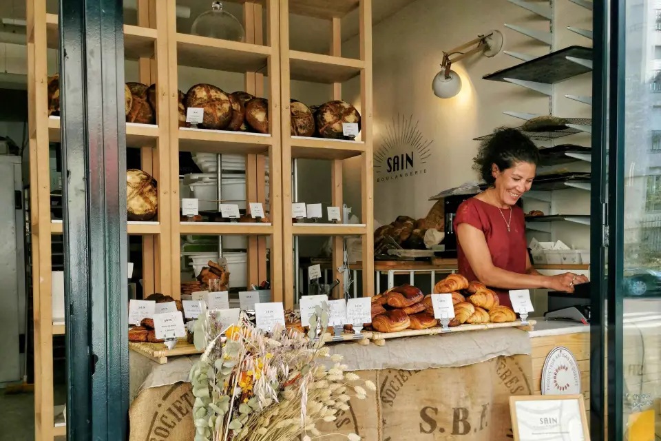 París: Recorrido gastronómico guiado por el Canal de San Martín con degustaciones