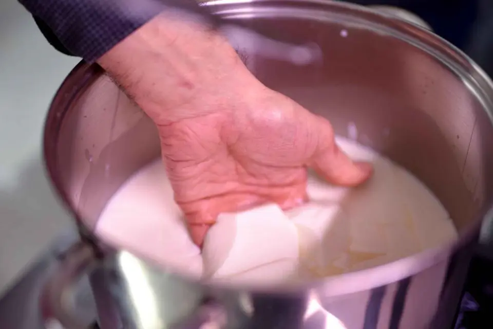 París: Taller de elaboración de queso