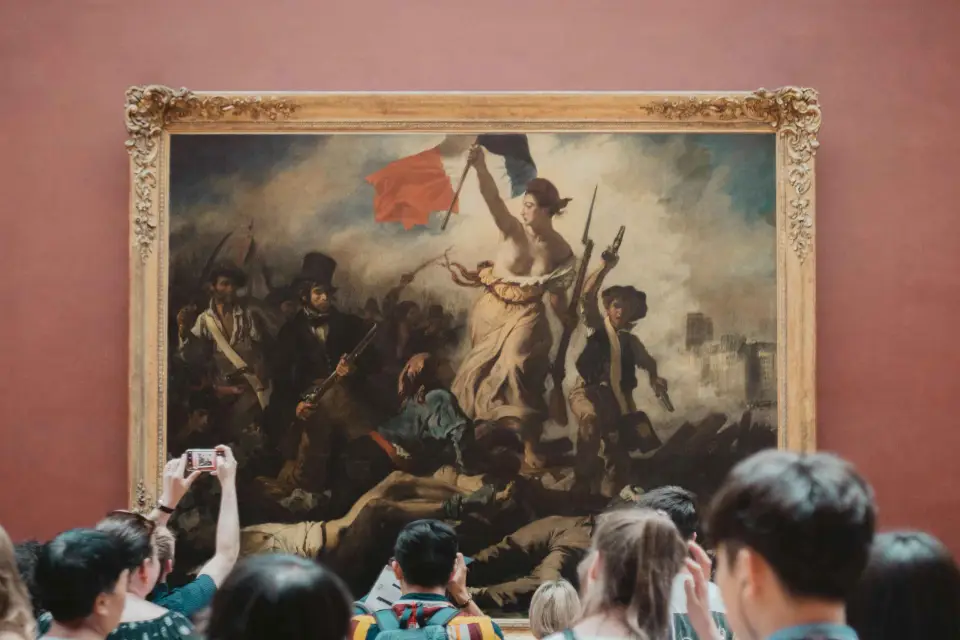 París: Museo del Louvre y Crucero Fluvial Tickets de acceso prioritario