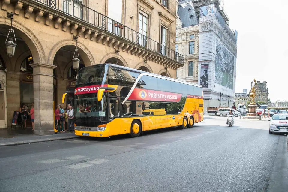 París: Tour de la ciudad con audioguía en autobús de dos pisos Openair