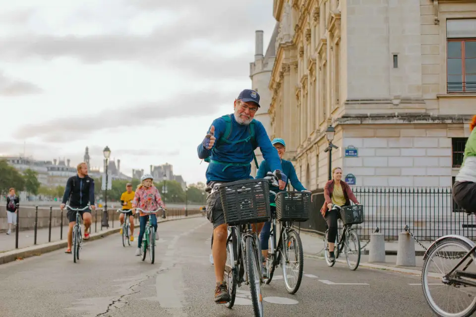 París: tour guiado en bicicleta como un lugareño
