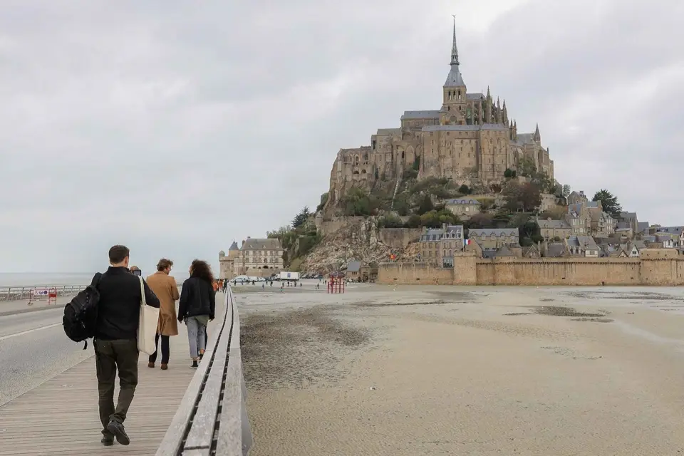 Desde París: tour guiado al Monte Saint-Michel