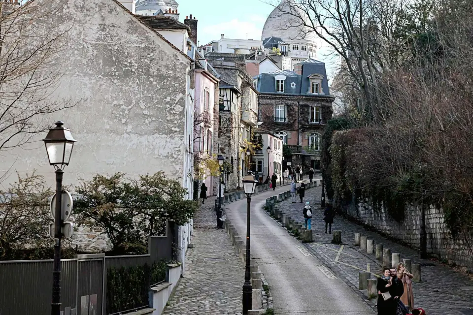 Tour a pie Montmartre - Sacré Coeur En francés.
