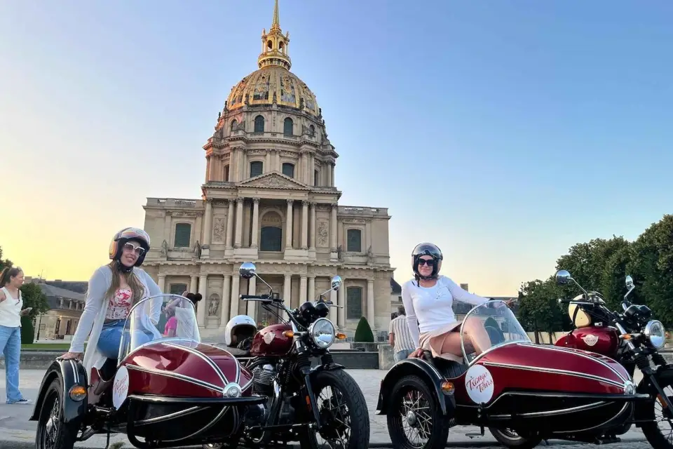 Tour Premium en Sidecar por lo más destacado de París