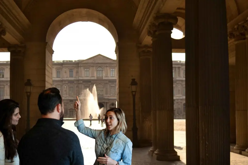París: Tour privado nocturno del Museo del Louvre y la Gioconda